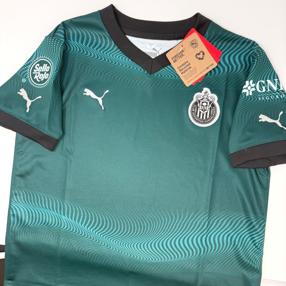 Puma Chivas de Guadalajara 2023-24 Third Jersey Kids Medium Green 763521-01 NEW